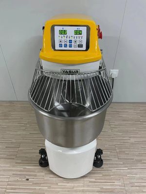 4.5kw頑丈な螺線形のこね粉ミキサーの二種速度のステンレス鋼のこね粉ミキサー ボールの格子の50のKg