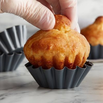 フードサービスNSF Telfonの焦げ付き防止アルミニウム カップケーキ型の小型フルーティングを施されたブリオッシュのケーキの焼き皿型